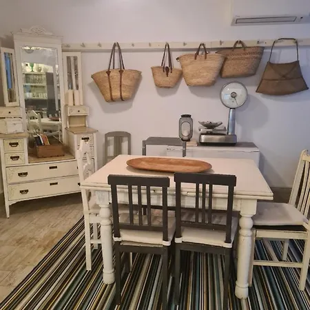 Casa Esti Apartment