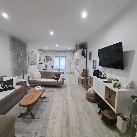 Casa Esti Apartment *