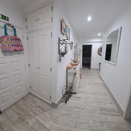 Casa Esti Apartment *